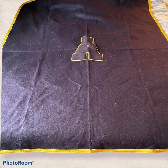 Huge wool letterman blanket A eggplant and gold picnic blanket wool throw - Picture 2 of 4